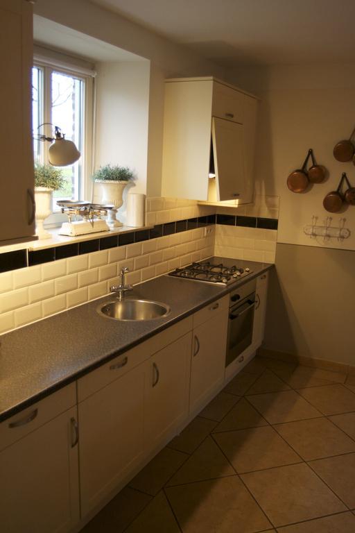 Erfgoedlogies D'Ouffenhoff Baarlo (Limburg) Phòng bức ảnh